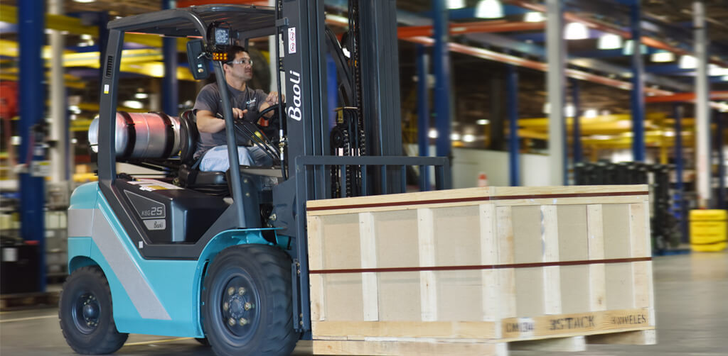 Electric vs Internal Combustion forklifts