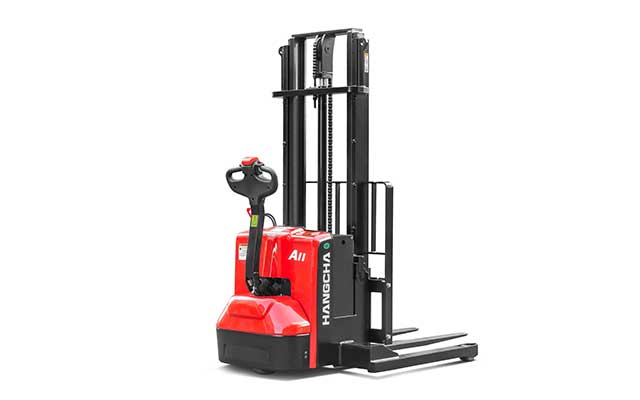 Light Duty Walkie Straddle Stacker 2,500lbs