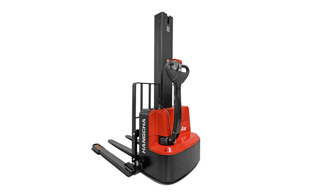 Mono Mast Stacker 2,000-2,500lbs