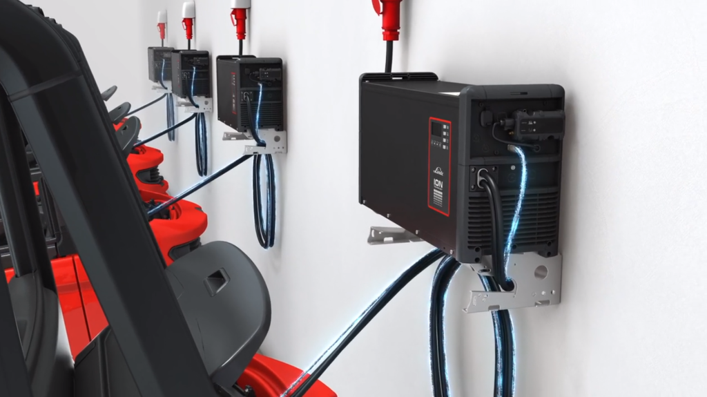 linde-forklift-charger3